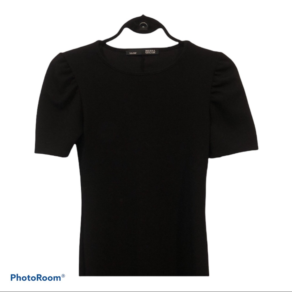 Puff sleeves Black dress